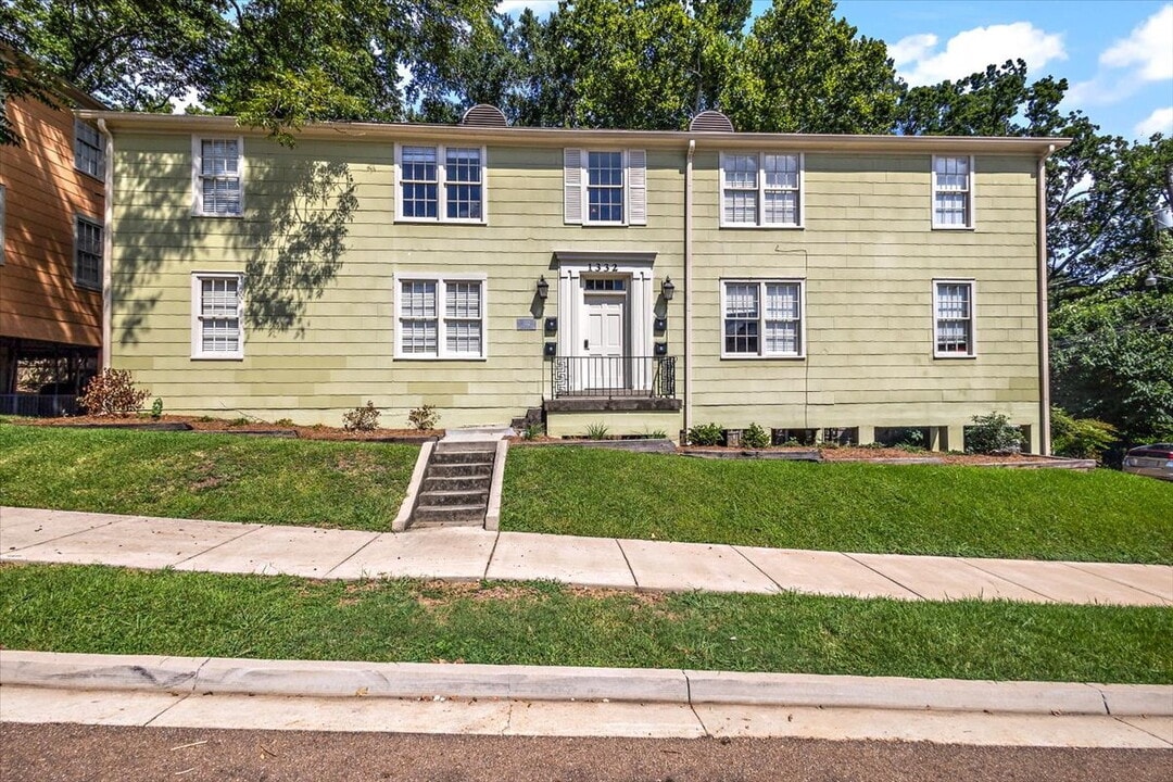 1332 N Jefferson St in Jackson, MS - Building Photo