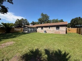 3734 B Ward St in Jacksonville, FL - Building Photo