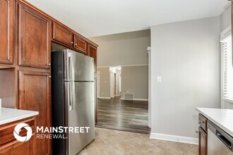 1303 Bellingham Dr in Mooresville, NC - Foto de edificio - Building Photo