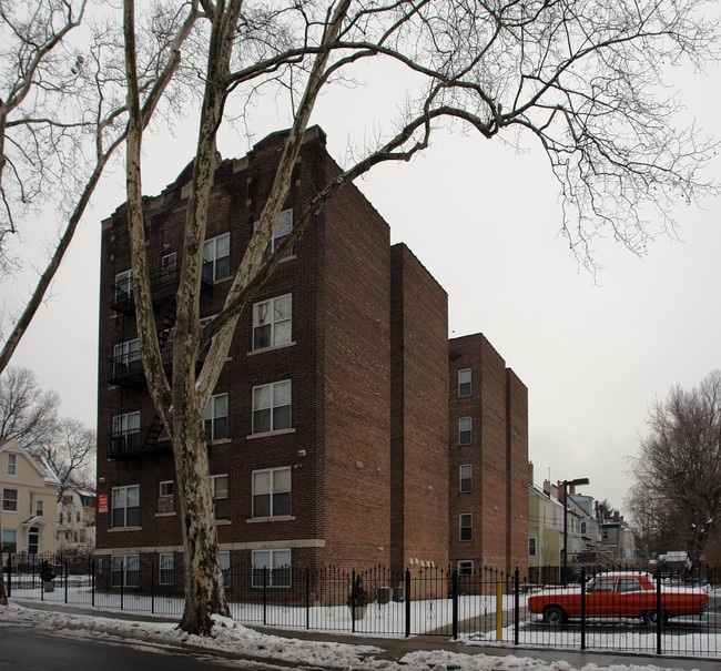 Stockton Apartments in East Orange, NJ - Building Photo - Building Photo