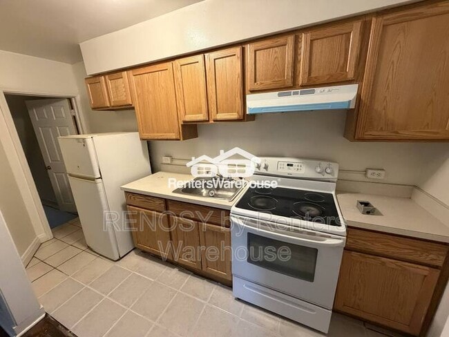 property at 1038 Iris Ave