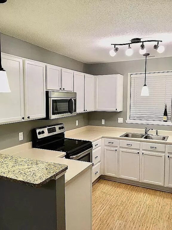 740 Magnolia Ln in Marion, IA - Building Photo - Building Photo
