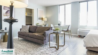 101 Three Rivers N, Unit N0314 in Fort Wayne, IN - Building Photo