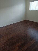 2720 South St in Long Beach, CA - Building Photo - Building Photo