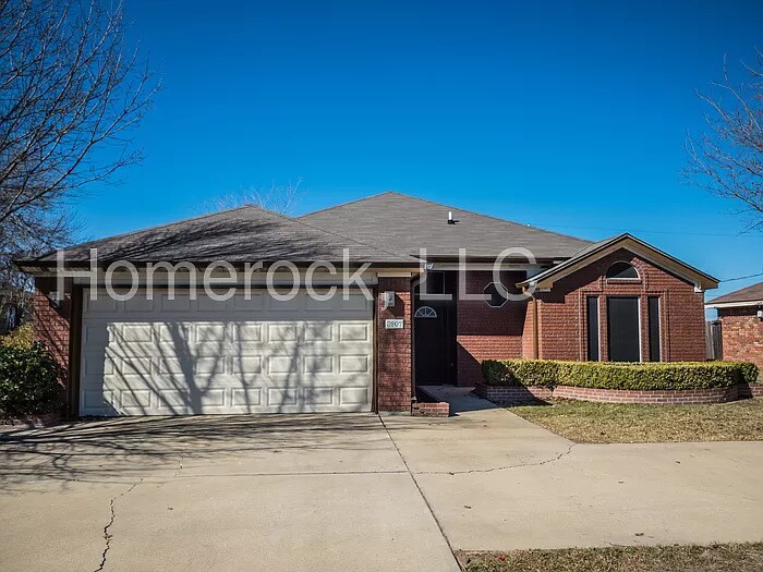 3907 Littlerock Dr in Killeen, TX - Foto de edificio