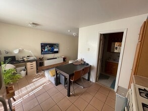 60 Wilson Ave in Newark, NJ - Building Photo - Building Photo