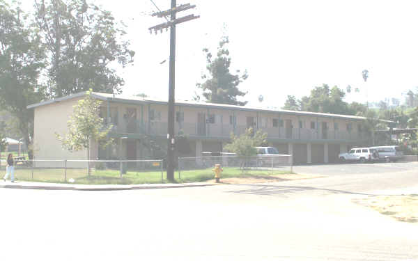 803-815 W 3rd Ave in Escondido, CA - Building Photo - Building Photo