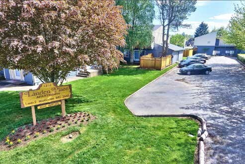 Linden Place Apartments in Gresham, OR - Building Photo