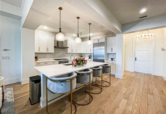 property at 875 6th Ave S