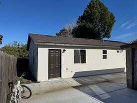 376 Ramona Dr in San Luis Obispo, CA - Building Photo