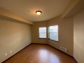 259 W Bakerview Rd in Bellingham, WA - Building Photo - Building Photo