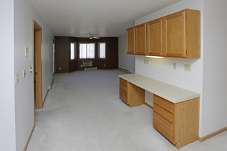 Skaff Apartments Fargo in Fargo, ND - Building Photo - Interior Photo