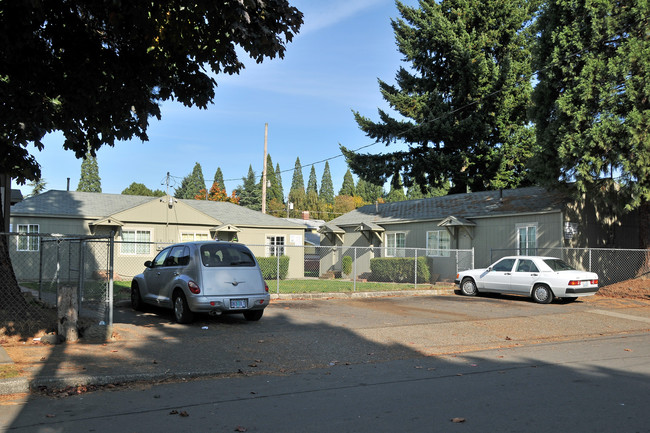 Madison Suites in Portland, OR - Building Photo - Building Photo
