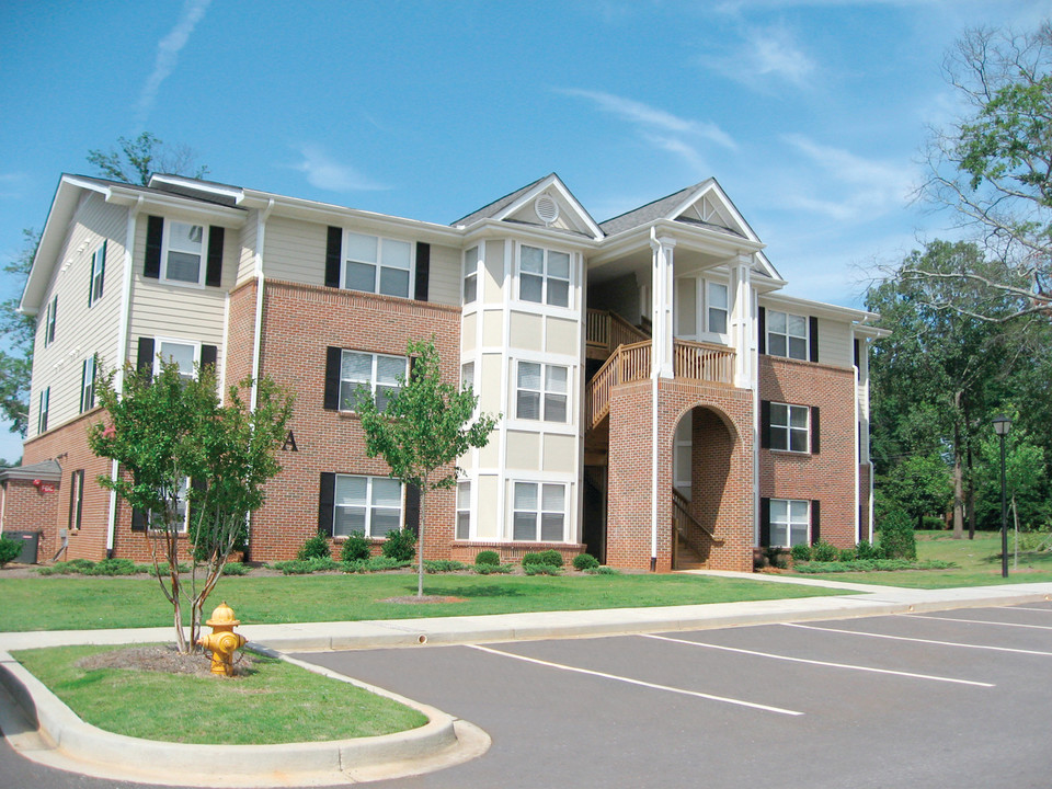 Park on Market Apartments in Anderson, SC - Building Photo