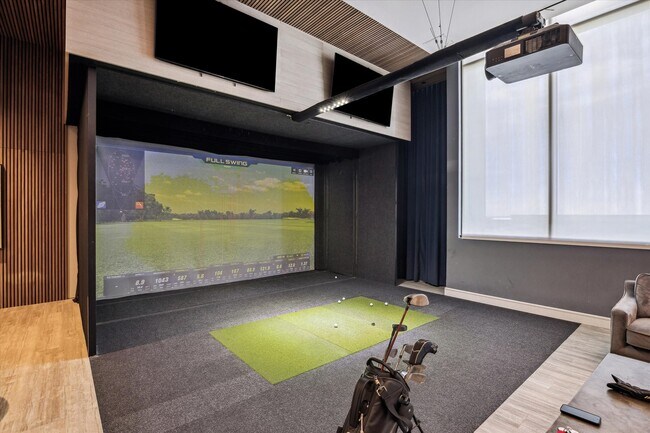 property at 9757 Katy Fwy