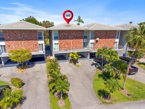 6795-6793 Brookline Dr in Hialeah, FL - Building Photo - Building Photo