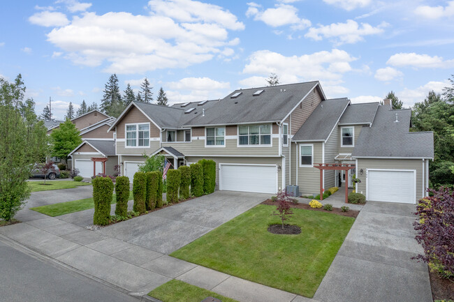 910 Medical Center Dr in Arlington, WA - Building Photo - Building Photo