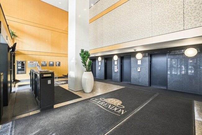 4343 N Clarendon Ave in Chicago, IL - Building Photo - Building Photo