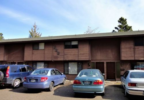 The Hamlet Apartments in Bellingham, WA - Building Photo