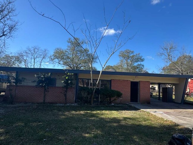 property at 150 Schoolview Dr