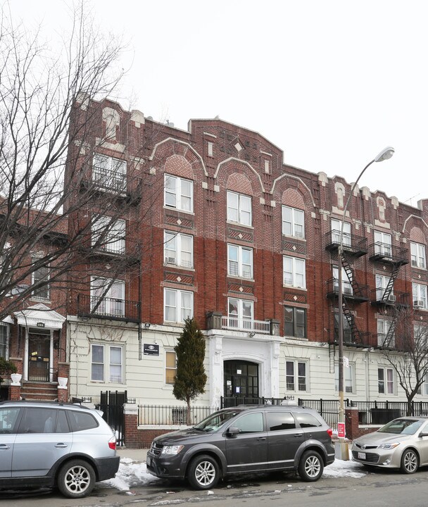 1575 President St in Brooklyn, NY - Building Photo