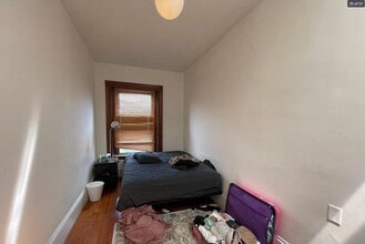 849 Beacon St, Unit 2 in Boston, MA - Building Photo - Building Photo