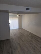 1125 Delphinium D in Red Bluff, CA - Building Photo - Building Photo