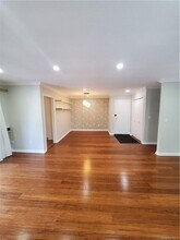 972 Sierra Vista Ln in Valley Cottage, NY - Building Photo - Building Photo