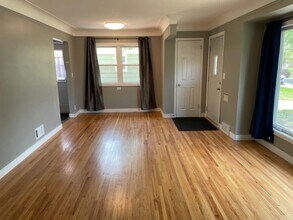 7109 3rd Ave S in Minneapolis, MN - Building Photo - Building Photo
