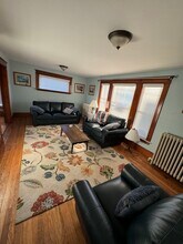 317 Turner St, Unit #2 in Auburn, ME - Building Photo - Building Photo