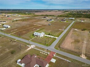 10 N J Hernandez St in Progreso Lakes, TX - Building Photo - Building Photo