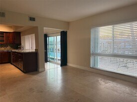 861 SE 22nd Ave in Pompano Beach, FL - Building Photo