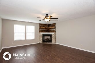 5630 Hammermill Dr in Harrisburg, NC - Building Photo - Building Photo