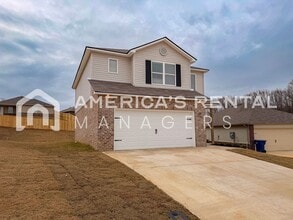 223 Skyline Loop in Eastaboga, AL - Building Photo - Building Photo