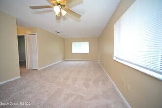 2410 Fox Hollow Dr in Titusville, FL - Building Photo - Building Photo