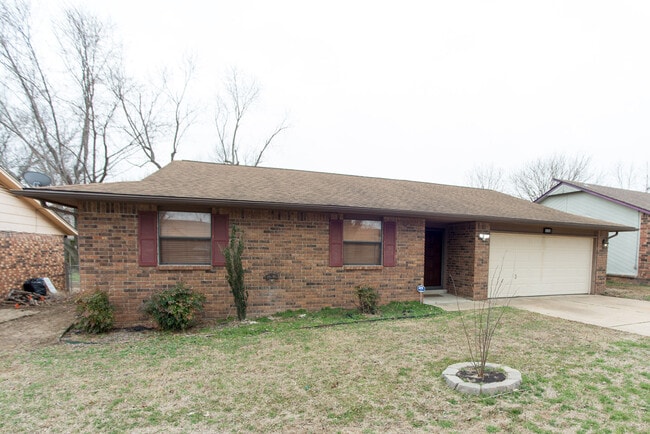 680 E 133rd Pl in Glenpool, OK - Building Photo - Building Photo