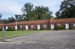 Fifth Avenue Apartments in Petal, MS - Foto de edificio