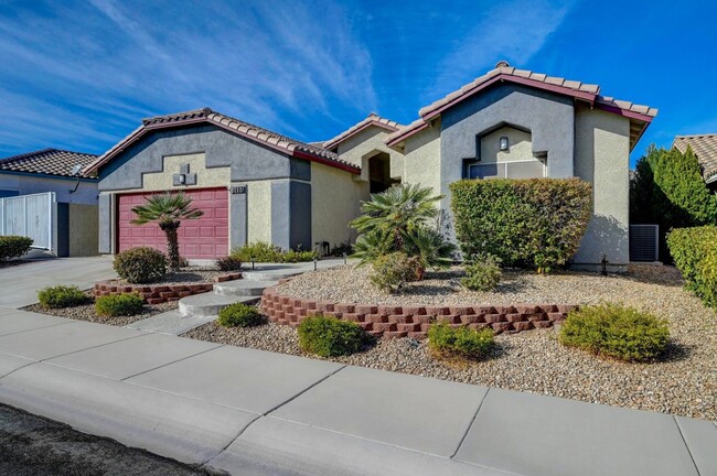 8116 Squaw Springs Ln in Las Vegas, NV - Building Photo - Building Photo