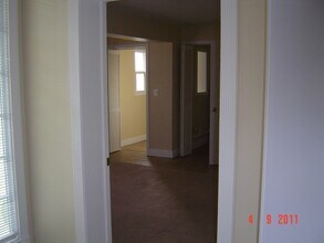 233 Gatewood Dr in Largo, FL - Building Photo - Building Photo