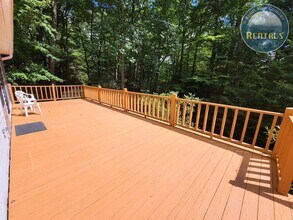 150 Henley Ln in Linville, NC - Building Photo - Building Photo