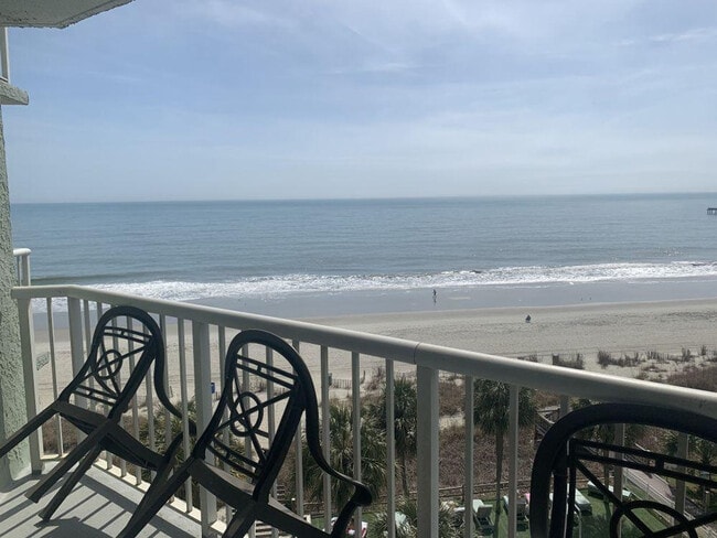 6506 Somerset Dr in Myrtle Beach, SC - Building Photo - Building Photo