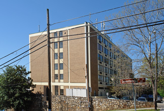 University Towers Condominiums in Knoxville, TN - Building Photo - Building Photo