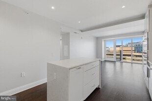 925 N Fairfax St in Alexandria, VA - Building Photo