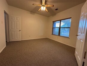 3412 Napa Valley Bend in Leander, TX - Building Photo - Building Photo