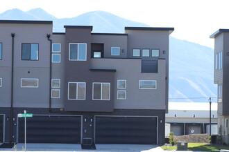 539 W 1810 N in Salem, UT - Building Photo - Building Photo
