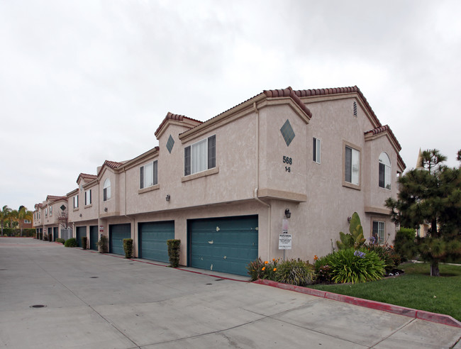 568-570 Palomar St in Chula Vista, CA - Building Photo - Building Photo