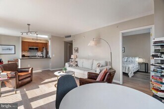 631 D St NW in Washington, DC - Building Photo - Building Photo