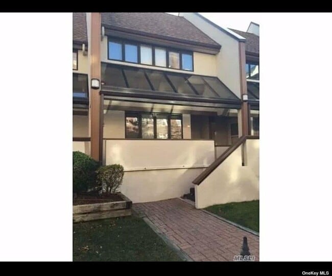 property at 99 Clent Rd