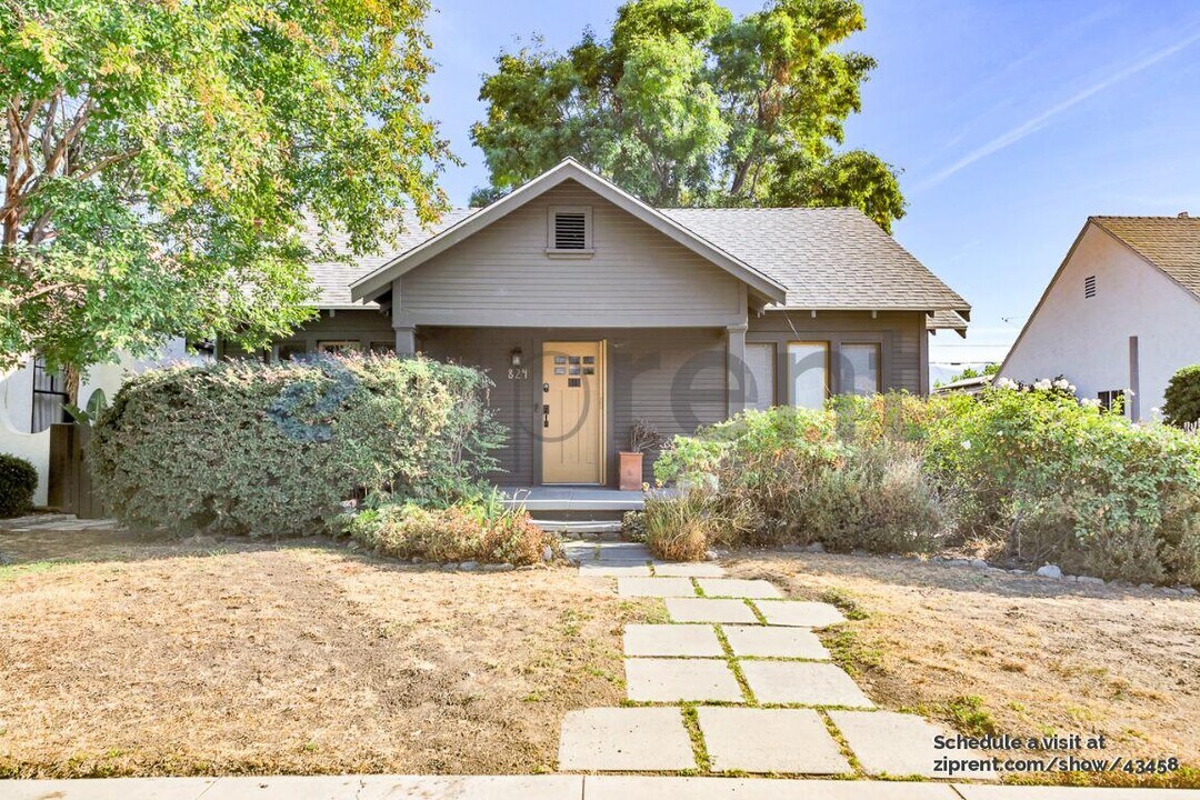824 Patterson Ave in Glendale, CA - Building Photo