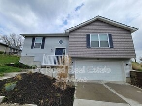 30 Leah Ct in Hamilton, OH - Building Photo - Building Photo